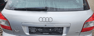 Audi A3 lift 8L klapa bagażnika szyba tył LY7W 4