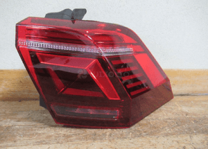 Lampa tylna tył prawa lewa vw tiguan ii 2 lift iq.light 5NA 2020- 7