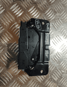 Bmw F25 X3 zamek klapy bagażnika 7233025 3