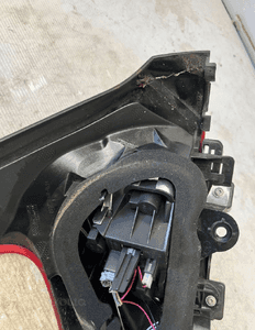 Volvo V40 ii lampa tył prawa 31395845 8