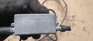 Antena dachowa radia wzmacniacz Audi A6 C5 4B9035501 4