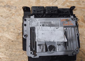 Sterownik silnika komputer peugeot 207 citroen C3 ii DS3 1.6 hdi 9674245180 4