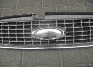 Atrapa grill ford mondeo MK4 7S71-8200-D 2