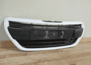 Grill gril atrapa peugeot 208 lift 2015-2019 2