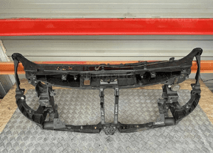 Movano b master iii pas przedni z chłodnicą tył napęd 8200654209 1
