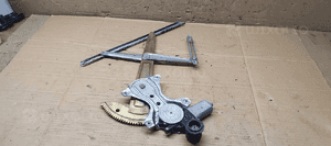 Mechanizm podnośnik szyby lewy przód Daihatsu YRV 262100-1020 85720-97401 4