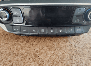 Panel nawiewu klimatyzacji hyundai I30 iii lift 97250-G4CA0 3