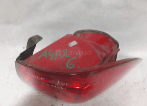 Tyl tylna prawa lampa volkswagen golf v/vi kombi 2