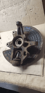 Zwrotnica prawy przód przednia prawa Mercedes ML W163 2.7 CDI 6