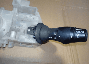 Renault Scenic III przelacznik swiatel wycieraczek 5