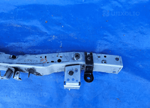 Toyota PRIUS III 09-15 wzmocnienie belka pas przedni 2