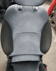 Fiat Stilo 06 3D fotel przod przedni prawy 3