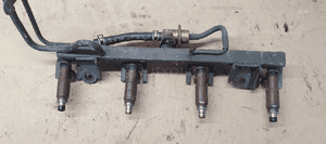 Listwa wtryskowa wtryski Suzuki Liana 1.6 16V 5