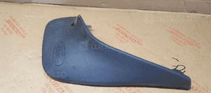 Chlapacz spoiler nadkola prawy przód przedni Land Rover Freelander 2
