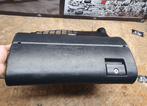 Schowek Kierowcy Pasazera Oslona pod Kierownice Europa Audi A4 B5 Lift 1