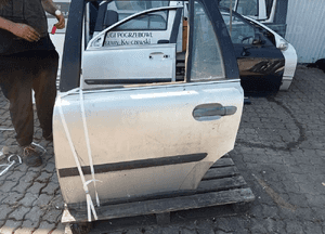 drzwi lewe tył volvo xc 90 1