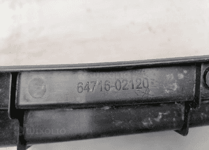 Nakładka osłona pasa tylnego Toyota Auris 64716-02120 3