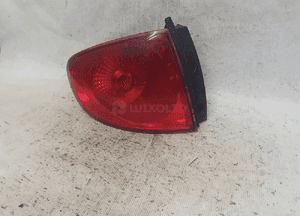 Lampa tylna lewa tył lewo seat altea 4
