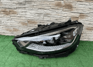Lampa mercedes digital s klasa W223 A2239068705 usa sae jak nowa 1