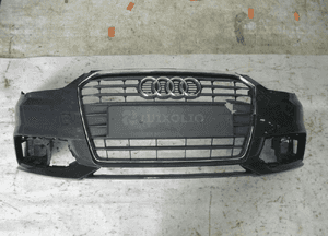 Audi A1 lift 8X0 zderzak przedni 1