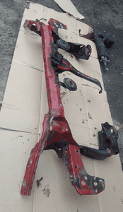 Mazda 323f  BA 94-98  Pas przedni Wzmocnienie przód 2