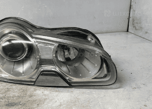 Lampa prawa prawy przód przednia jaguar xf X250 8X2313W029AC uk 2
