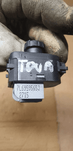Przełącznik regulacji lusterek VW Touareg 7L6959565J 4