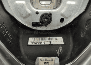 Kierownica multifunkcyjna przyciski sterowanie opel astra iv j 13305818 09- 15