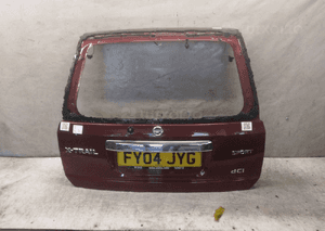 Klapa tył tylna bagażnika do nissan x-trail T30 bordo bordowa AX6 zbita szyba 1