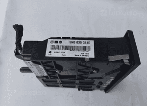 GNIAZDO USB MODUŁ INTERFACE VW PASSAT B7 GOLF VI SCIROCCO 5N0035341E 3