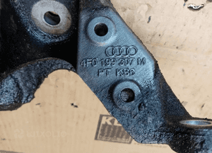 Łapa podpora silnika Audi A6 C6 3.2 FSI 4F0199307M 6