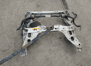 Bmw E90 E91 kolyska sanki wozek przod 3