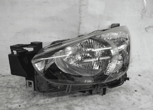 Mazda 2 dj zwykła lampa przód lewa przednia 2