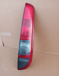 Lampa prawy tył tylna prawa Ford Focus MK2 Kombi 4
