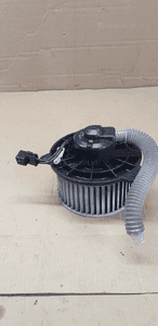 Wentylator silnik dmuchawy nagrzewnicy Mazda Premacy 894000-0082 2