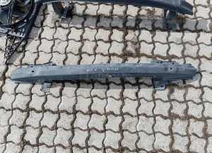 belka pod zderzak przód golf 4 1j0806636a