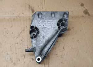 Łapa wspornik silnika Seat Ibiza IV 1.6 TDI 03L199207A 1