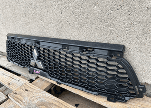 Grill atrapa zderzaka mitsubishi outlander ii lift 3