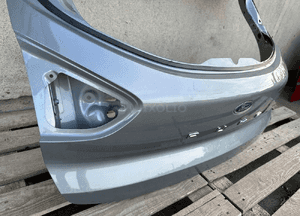 Klapa bagaznika tyl tylna ford puma MK2 ii 2019- bardzo ladna 4