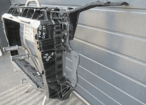 Pas przedni przód wzmocnienie czołowe audi Q3 ii 83A805594J 11