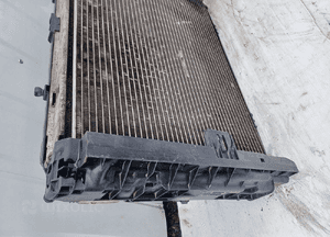 Bmw E81 E87 E90 E91 chłodnice komplet wentylator 7561711 7563259 3
