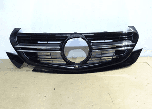 ATRAPA,GRILL MERCEDES EQC W293 a293 AMG kamera ok 1