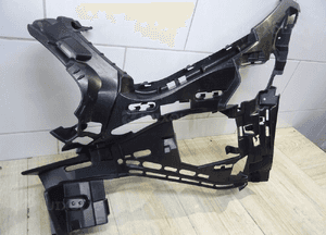 Ślizg lewy zderzaka Mercedes CLS C257 a2578857503 2