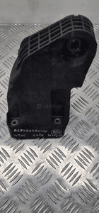 Mercedes W206 łapa wspornik silnika prawa A6542235600 3