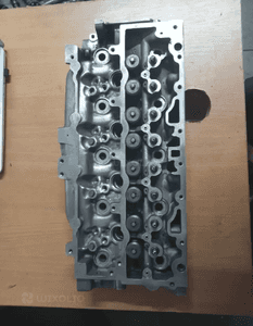 głowica silnika citroen peugeot ford 1.6 968448210   po regeneracji 3