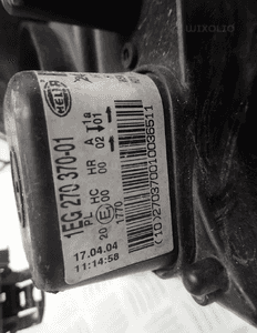 Lampa lewy  przód opel astra  iii 9