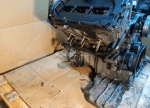 Silnik blok silnika słupek Audi A6 C6 2.7 BPP 4