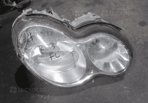 MERCEDES C 203 lampa h7 europa uszkodzona 1