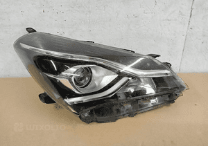 Lampa prawa reflektor prawy toyota yaris 3 iii lift led 17-20 1