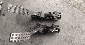 MERCEDES A 169 /  B 245  PEDAŁ GAZU  potencjometr 1693000104 1693000404 1693001004 2